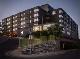 DoubleTree by Hilton St. John's Harbourview, hotel near St. John's International Airport - YYT, St. John's