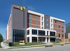 Home2 Suites By Hilton Omaha Un Medical Ctr Area, hotell sihtkohas Omaha huviväärsuse University of Nebraska Omaha lähedal