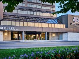 DoubleTree by Hilton Windsor, ON, hotel v destinaci Windsor