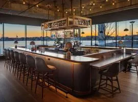 Canopy By Hilton Baltimore Harbor Point - Newly Built