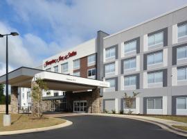 Hampton Inn & Suites Charlotte North I 485, pet-friendly hotel in Charlotte