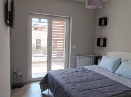 Casa Glicine, apartment in Milazzo