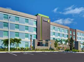 Home2 Suites by Hilton Fort Myers Colonial Blvd, viešbutis mieste Fort Majersas