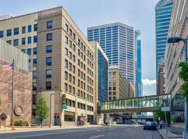 Home2 Suites by Hilton Minneapolis Downtown