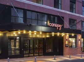 Canopy By Hilton Portland Waterfront โรงแรมในพอร์ตแลนด์