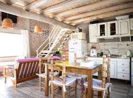 Casa Cubo, hotel in Tunuyán