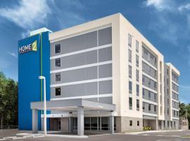 Home2 Suites By Hilton Tampa Westshore Airport, Fl、タンパにあるタンパ国際空港 - TPAの周辺ホテル