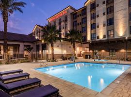 Hilton Garden Inn Pomona, CA, hotel near Auto Club Raceway At Pomona, Pomona