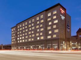 Homewood Suites by Hilton Indianapolis Downtown IUPUI, hotel near Indiana State Capitol, Indianapolis