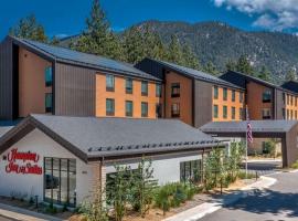 Hampton Inn & Suites South Lake Tahoe, מלון בסאות' לייק טאהו