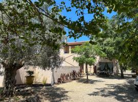 Au ciel étoilé, hotel em Castillon-du-Gard