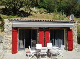 Maison confortable avec piscine à Saint-Julien-de-la-Nef