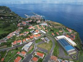 Vila Flor, hotel con estacionamiento en Lajes das Flores