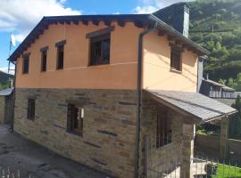 Casa Miravalles Fornela:  bir tatil evi