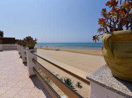 Le Sorelle Villa sul mare, villa em Porto Empedocle