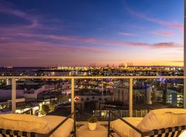 @ Marbella Lane - Aesthetic 2BR w/Ocean views, hotel em Long Beach