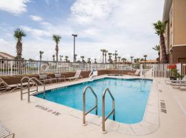 Fairfield Inn and Suites Jacksonville Beach、ジャクソンビル・ビーチのホテル