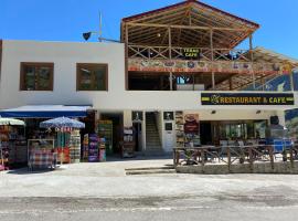 Alkurtoğlu Pansiyon&cafe& restoran, Ferienwohnung mit Hotelservice in Macka