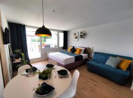 Sauna, Pools mit XXL-Terasse oder Kinderkino