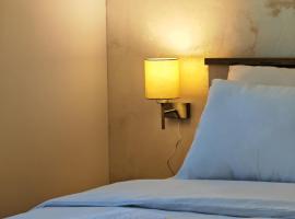 Apartman Holiday 1 - Srebrno jezero，大格拉迪什泰的飯店