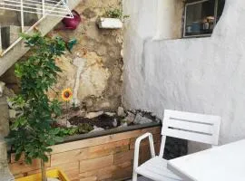 Charmant appartement en centre-ville médiéval