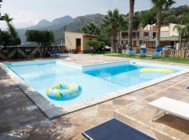 Villa La Torre, hotel v destinaci Pagliara