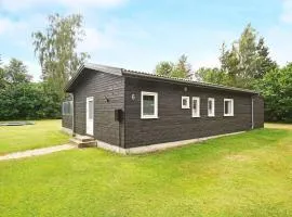 6 person holiday home in Højby-By Traum
