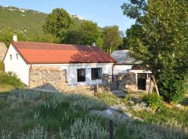 Secluded holiday house Stokic Pod, Velebit - 21524, vikendica u gradu 'Jablanac'