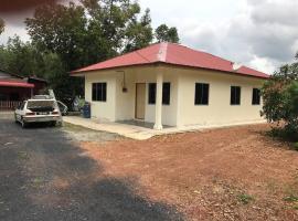 Hajjah Homestay Asun, Jitra, Alor Setar Kedah, ξενοδοχείο σε Jitra