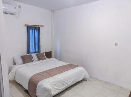 Rumah Ceria near Bandara Ahmad Yani Semarang RedPartner, hotel v destinaci Kalibanteng-lor