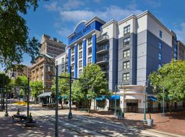 SpringHill Suites Memphis Downtown, хотел в Мемфис