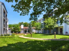 Courtyard by Marriott Dulles Airport Herndon/Reston, hotel near Washington Dulles International Airport - IAD, Herndon