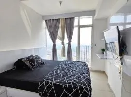 RoomQu at Apartment Tree Park