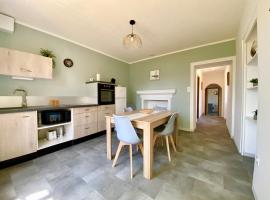 Maison Calme avec extérieur, biệt thự ở Cendrecourt