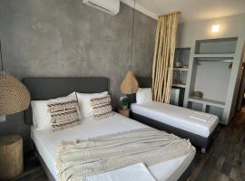 Xenios Hotel, Hotel in Pefkochori