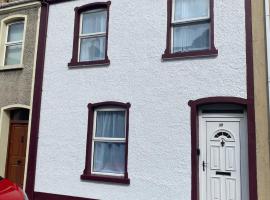 The White House: Derry Londonderry şehrinde bir tatil evi