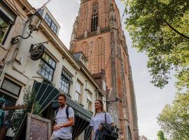 Long John's Pub & Hotel, hotel di Amersfoort