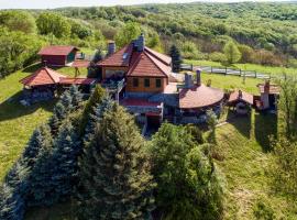 Hunting Lodge - Happy Rentals: Ribnjačka şehrinde bir otel