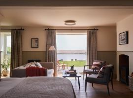 Moonfleet Manor - A Luxury Family Hotel, hotel di Weymouth