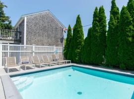 Condo with Wading Pool Dog Welcome, Ferienhaus in Provincetown