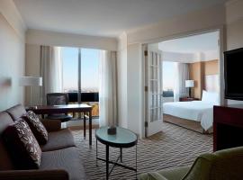 헌든 워싱턴 덜레스 국제공항 - IAD 근처 호텔 Washington Dulles Marriott Suites