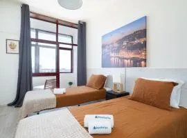 Host Wise - Cozy Sunny Flats - Ace Location