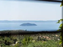 Oreiades Guesthouse