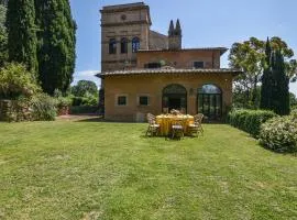 Stunning Home In Sutri With Outdoor Swimming Pool, Wifi And 3 Bedrooms