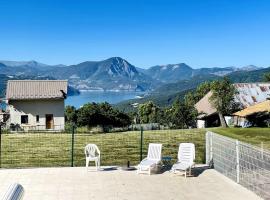 Studette et studio en montagne proche stations de ski et lac, apartamento en Prunières