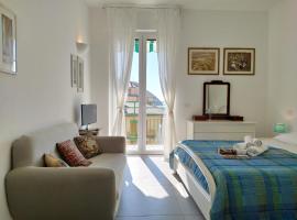 Silvia House Sea View, apartment in Levanto