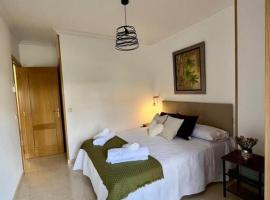 Piso centro Arenas: Mira Gredos, apartman u gradu Arenas de San Pedro