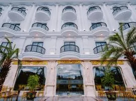 SUNRISE Hotel HA TIEN