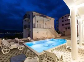 Apartments Bridic