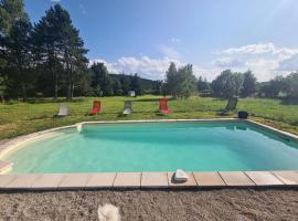 Cosy Room, holiday rental in Saint-Romain-Lachalm